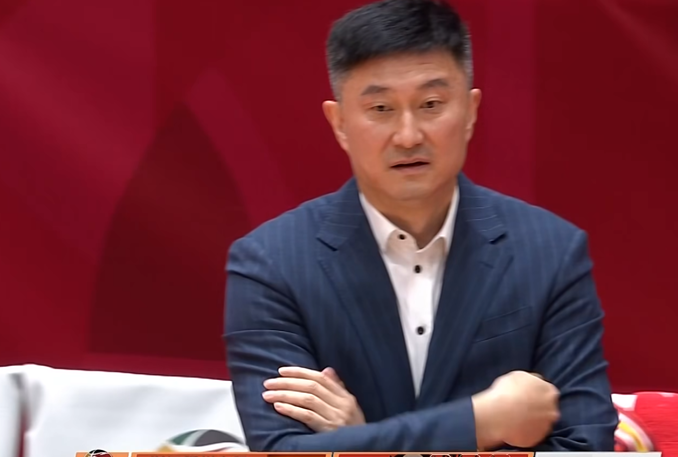 2026世界杯投注官方网站-CBA两大惨案！广东狂输上海40分，前冠军15连败，北控爆冷输江苏